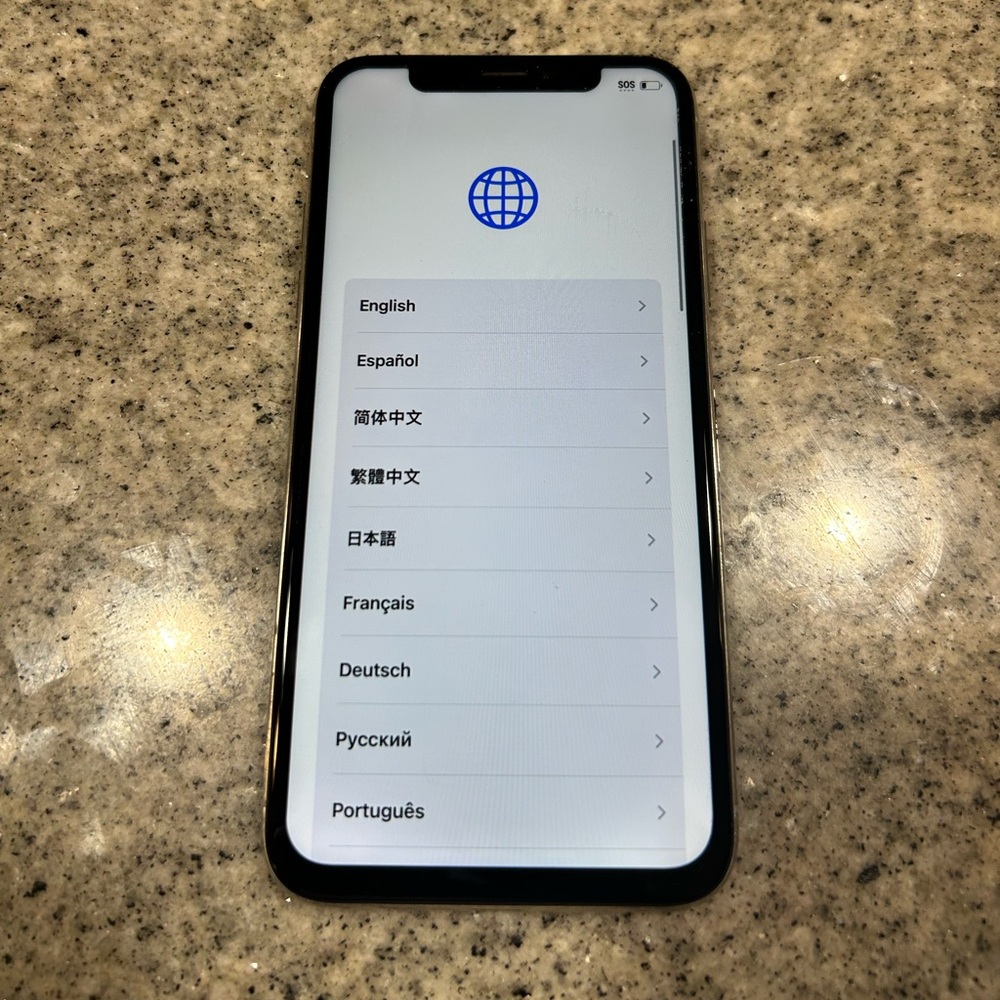 Unlocked iPhone X 256gb with case - Picture 8 of 8